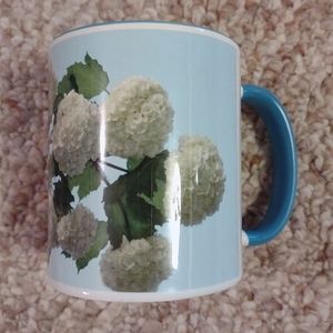 Orca Coatings White Hydrangea Flower Coffee Mug Cup Ceramic 3 3/4"h